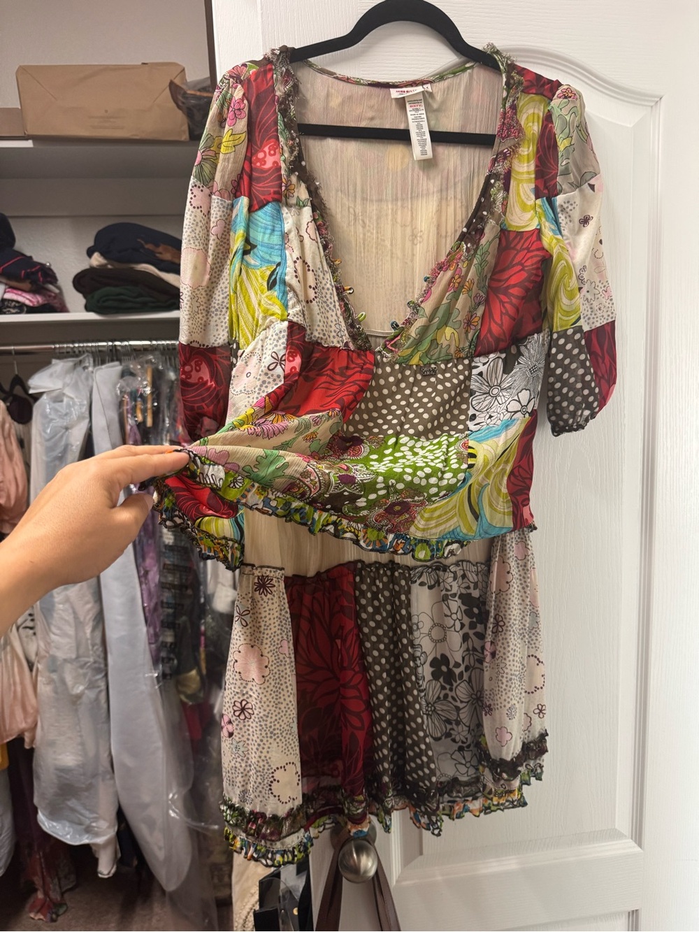 Patchwork Floral V-Neck Women’s Top in Multicolor